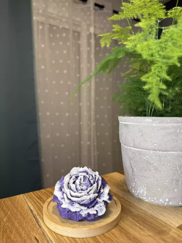 Bougie Pivoine Violette Parfum Fleur de Coton – Image 2